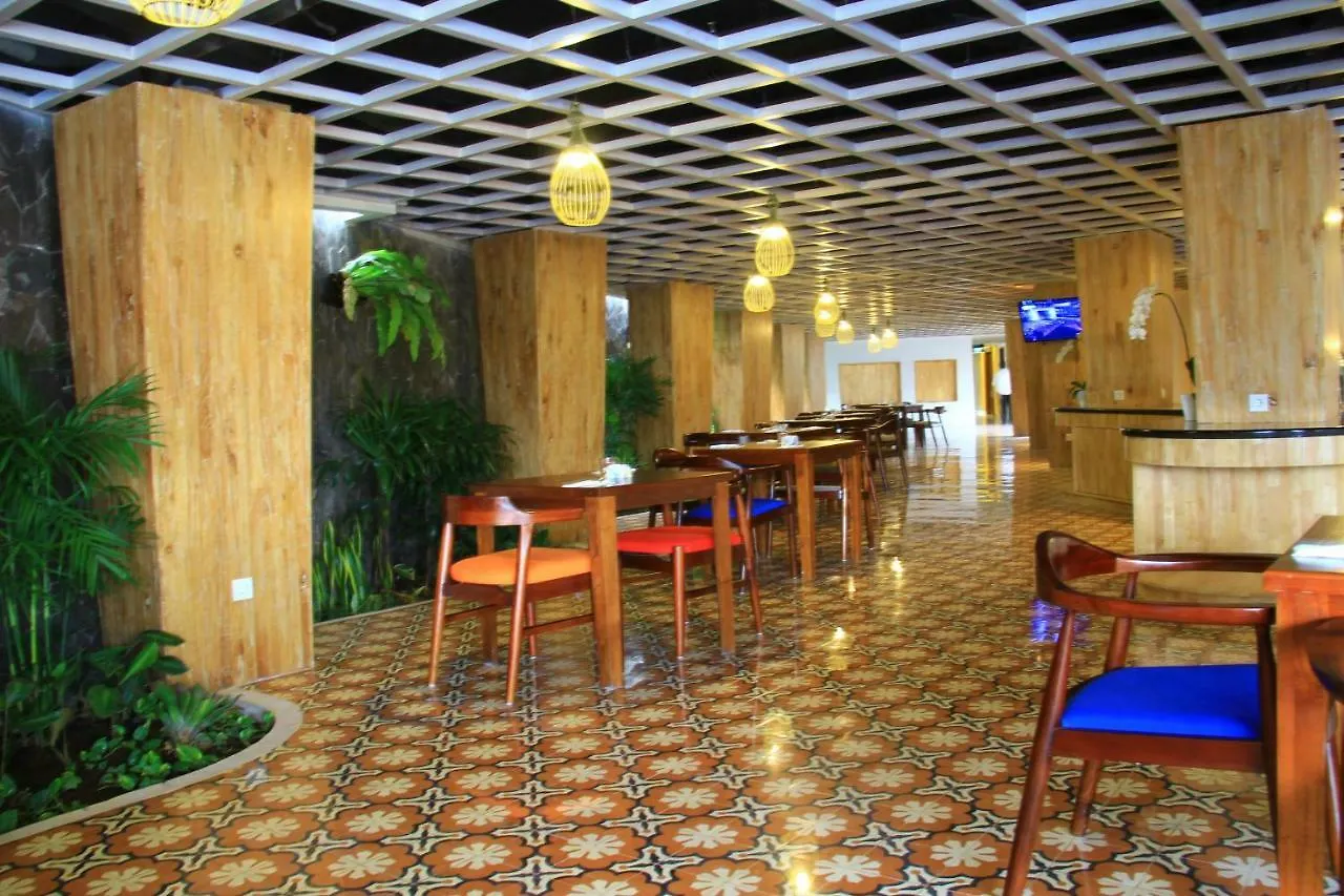 Signature Seminyak Hotel