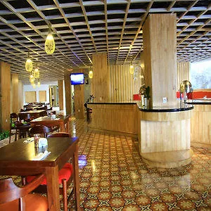 Signature Seminyak Hotel