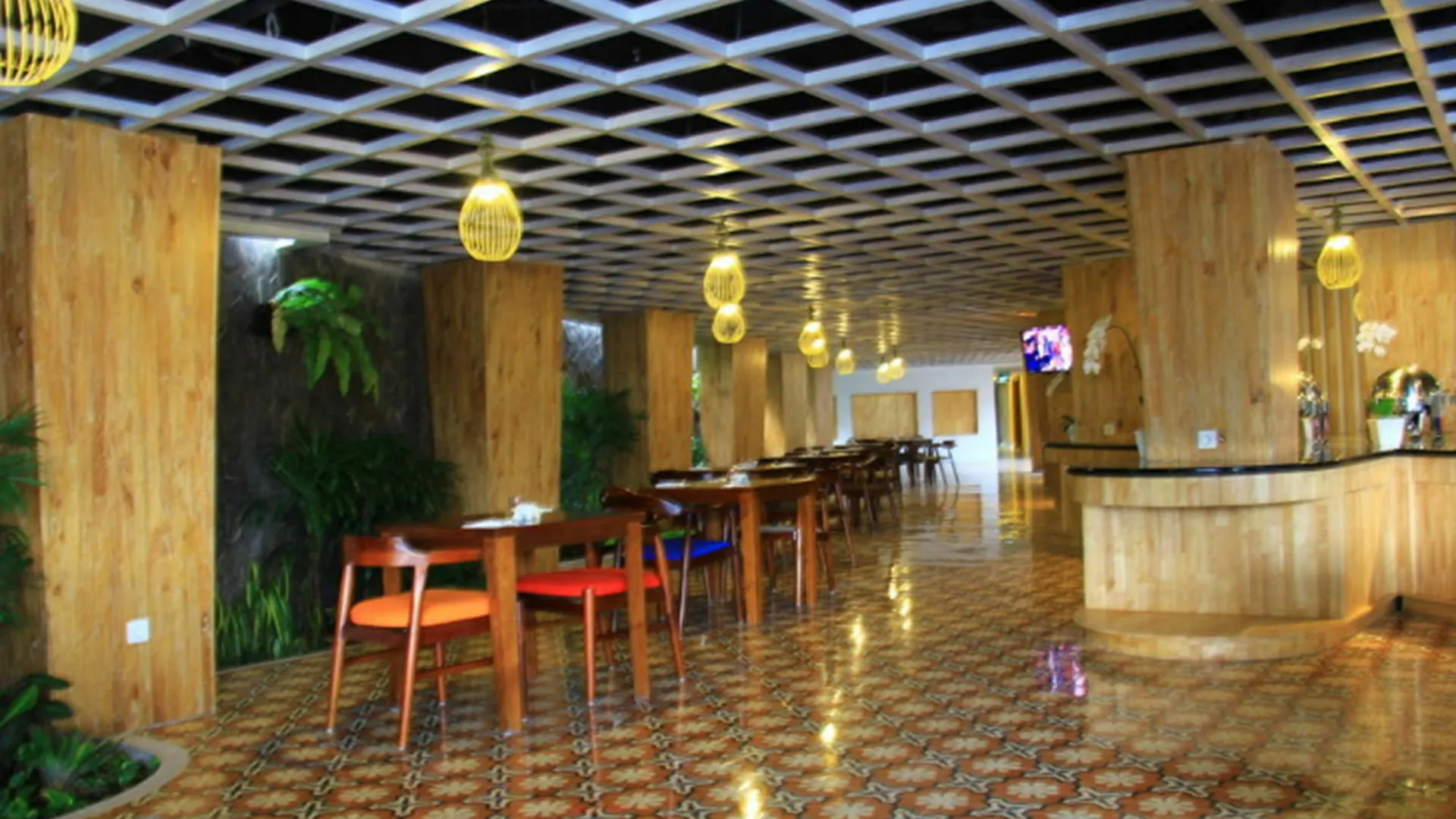Signature Seminyak Hotel